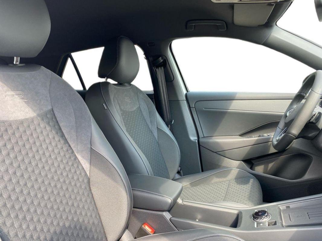 Volkswagen T-Roc - Photo 13