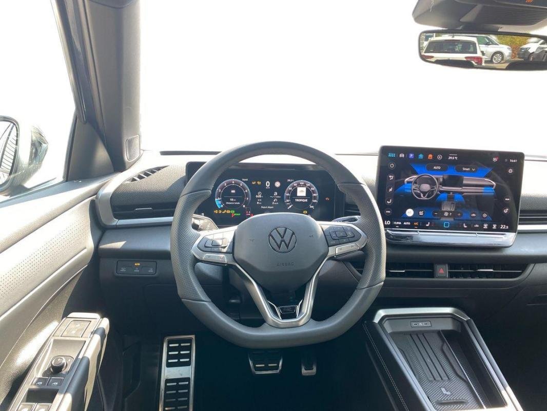 Volkswagen T-Roc - Photo 24