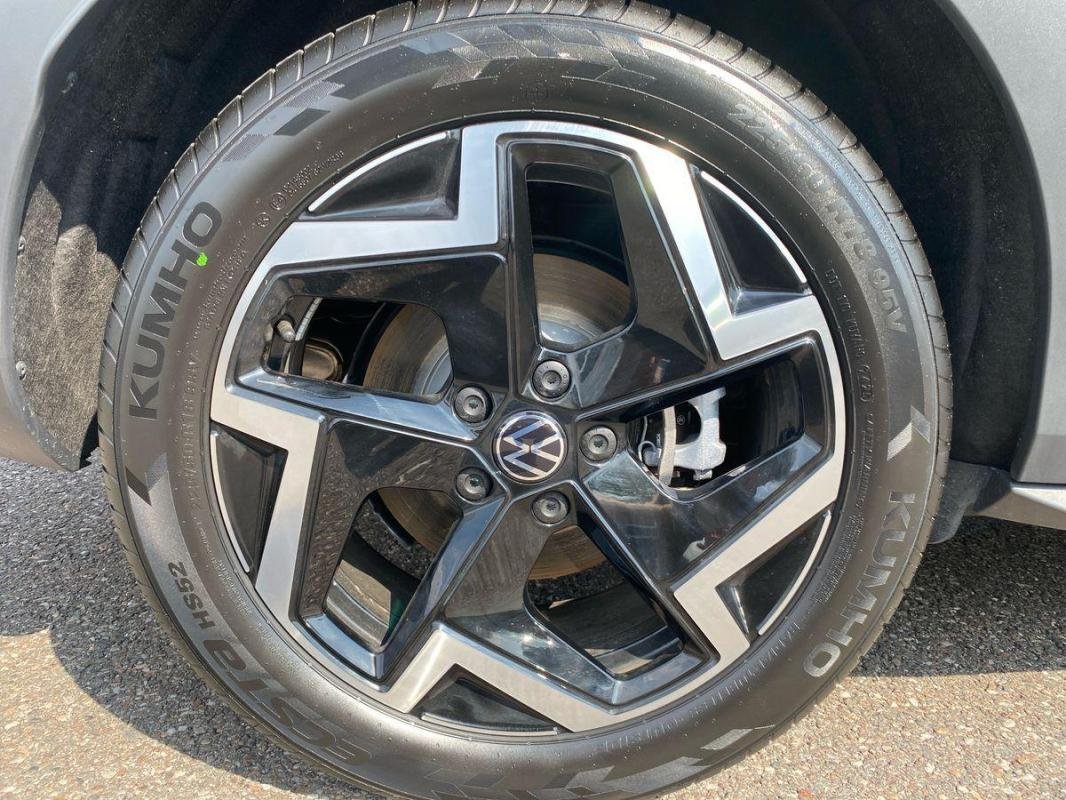 Volkswagen T-Roc - Photo 28