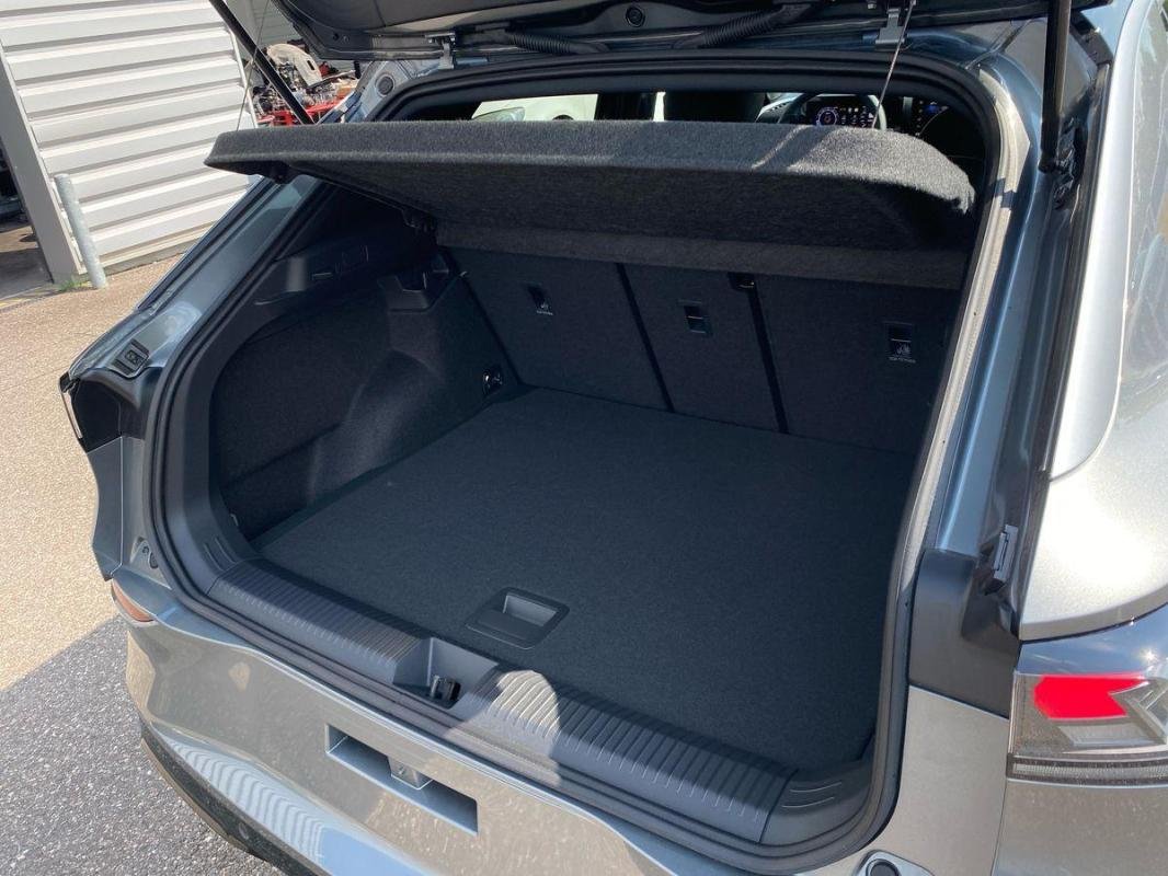 Volkswagen T-Roc - Photo 32
