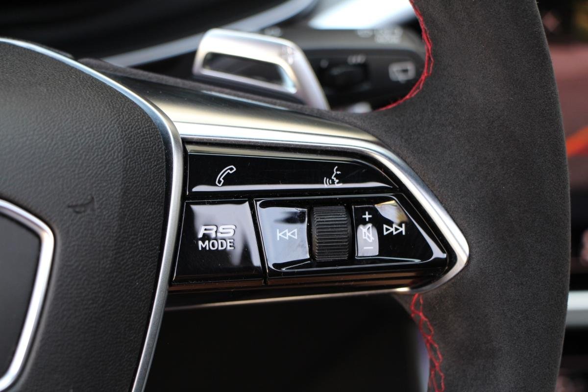 Audi RS6 Avant - Photo 27