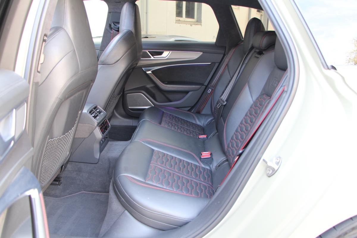 Audi RS6 Avant - Photo 31