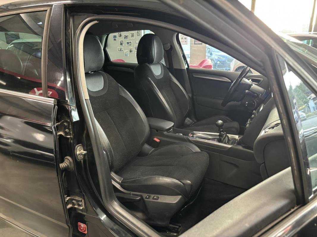 Citroën C4 - Photo 10