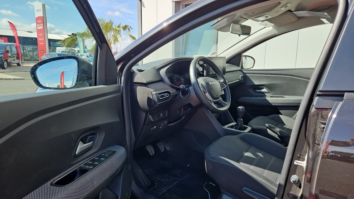 Dacia Sandero - Photo 12