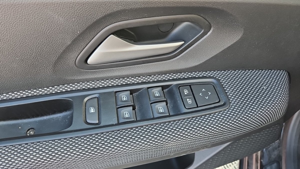 Dacia Sandero - Photo 24