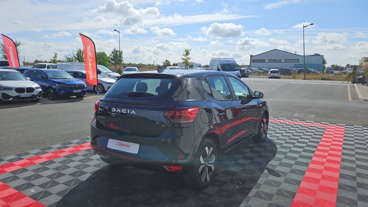 Dacia Sandero - Photo 5