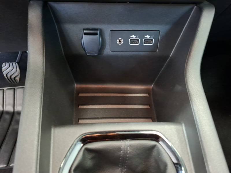 Renault Clio - Photo 24