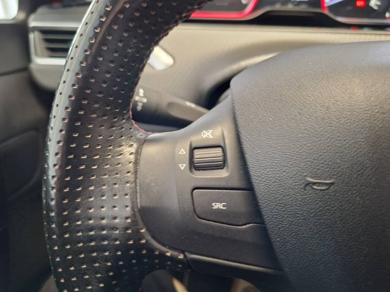 Peugeot 2008 - Photo 31