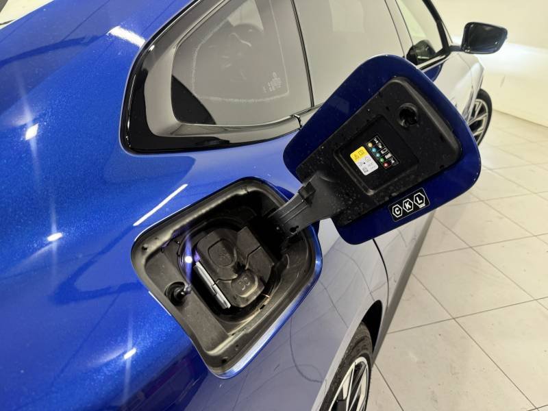 BMW i4 - Photo 15