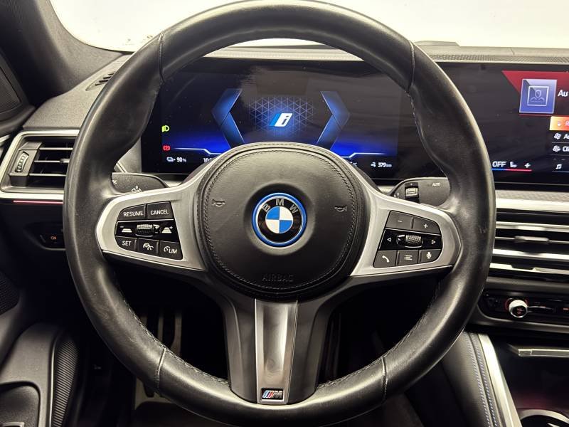 BMW i4 - Photo 32