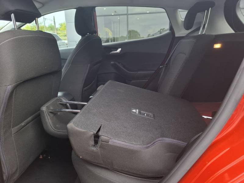Ford Fiesta - Photo 21