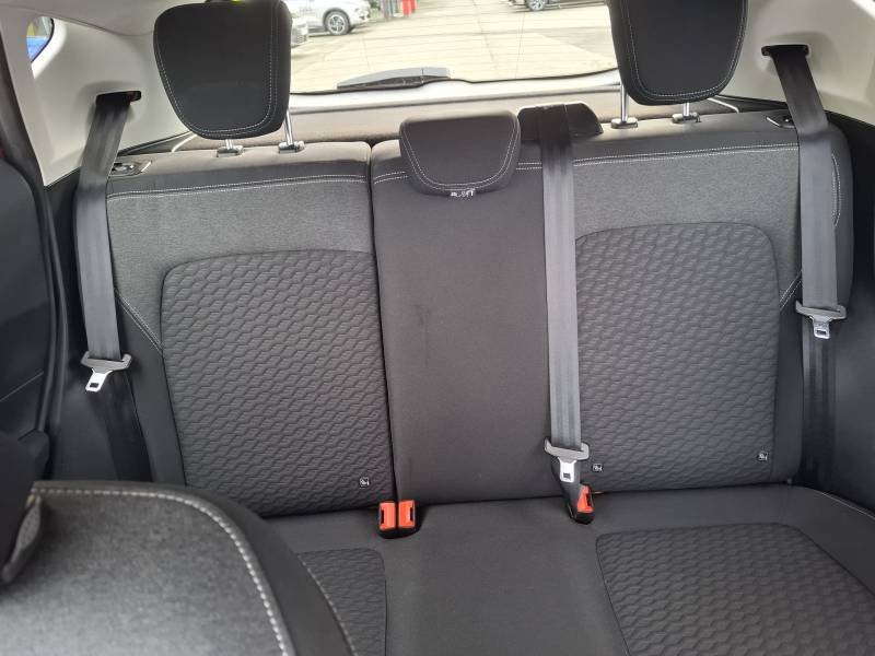 Ford Fiesta - Photo 22