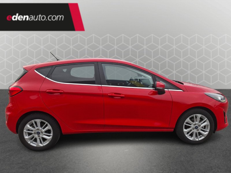 Ford Fiesta - Photo 6