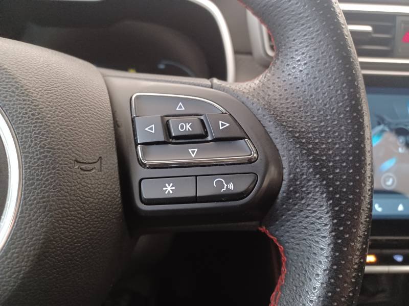 MG ZS - Photo 25
