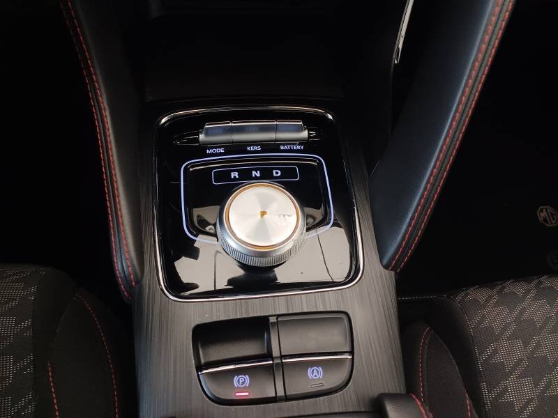 MG ZS - Photo 28