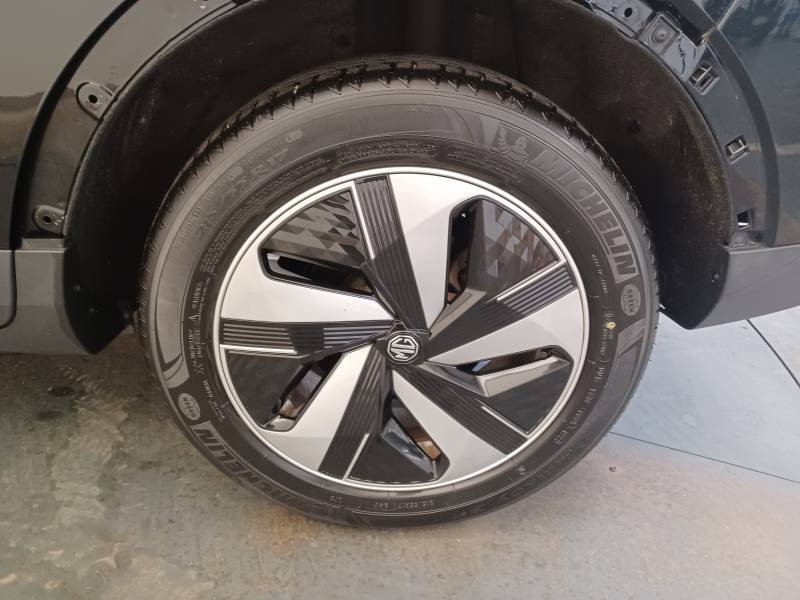 MG ZS - Photo 7