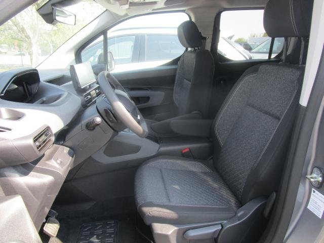 Peugeot Rifter - Photo 11