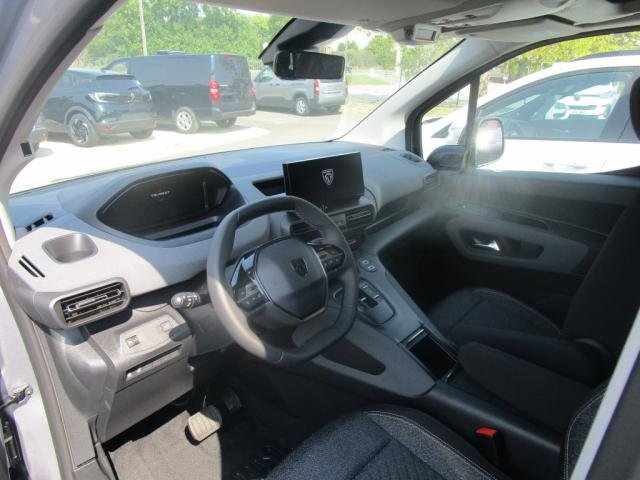 Peugeot Rifter - Photo 12