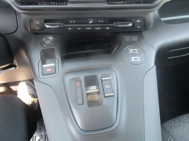 Peugeot Rifter - Photo 14