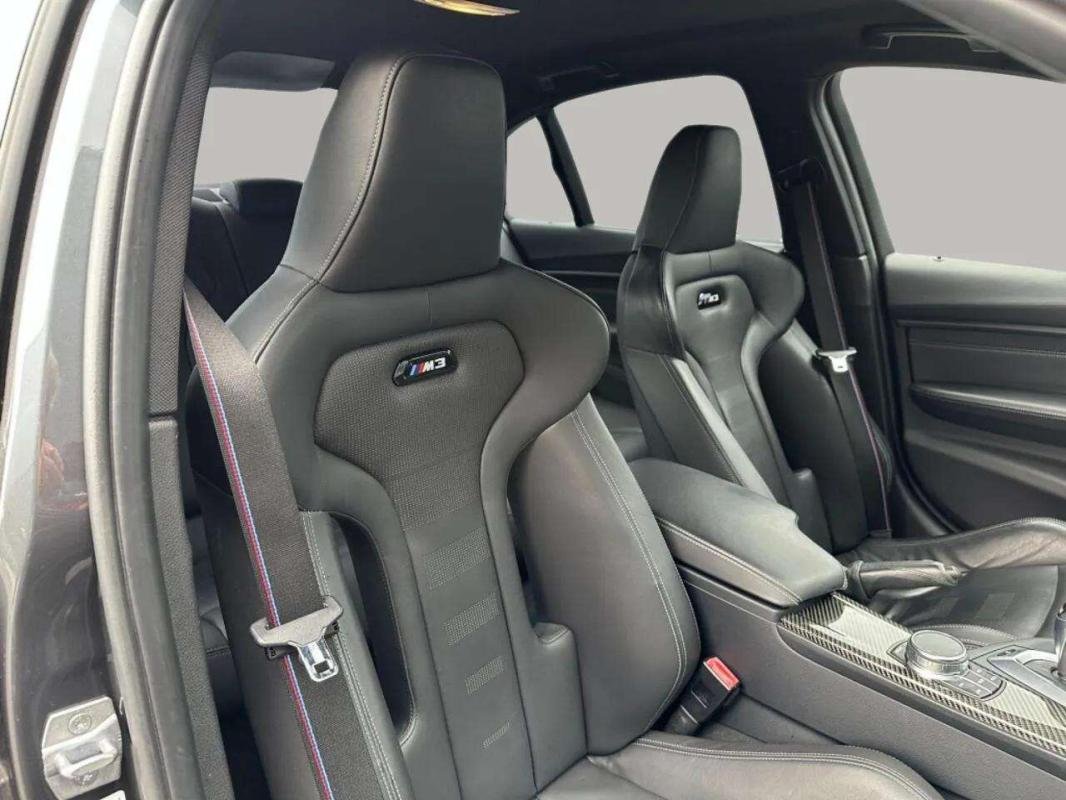 BMW M3 - Photo 12