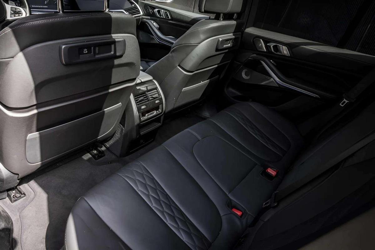 BMW X5 - Photo 8