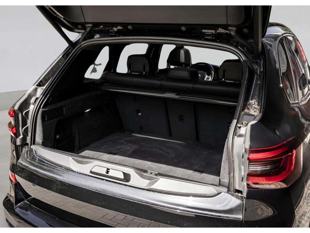 BMW X5 - Photo 9