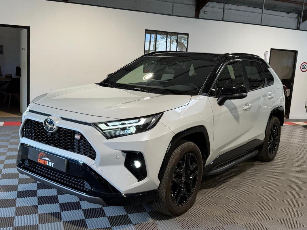Toyota RAV4 - Photo 3