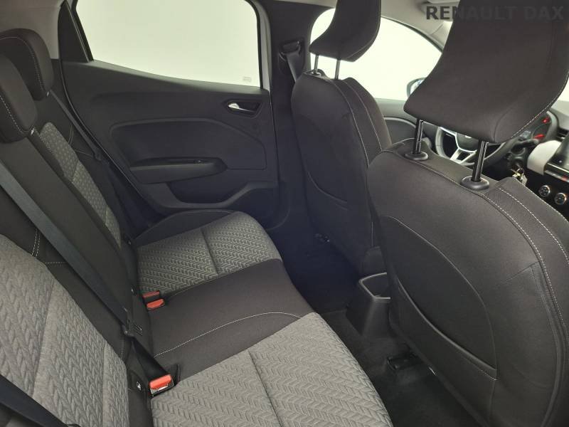 Renault Clio - Photo 24