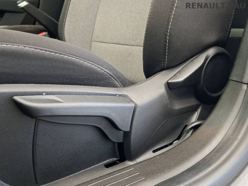 Renault Clio - Photo 16