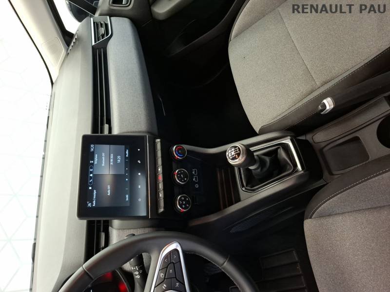 Renault Clio - Photo 24