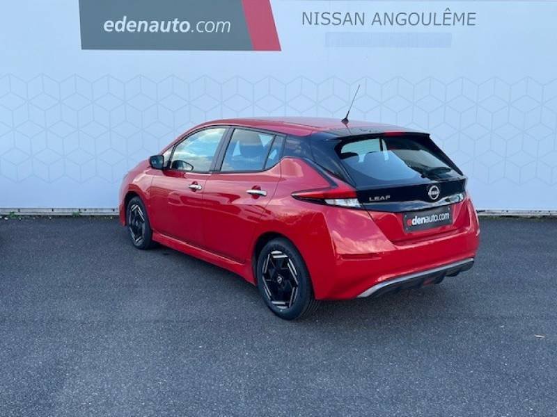 Nissan Leaf - Photo 2