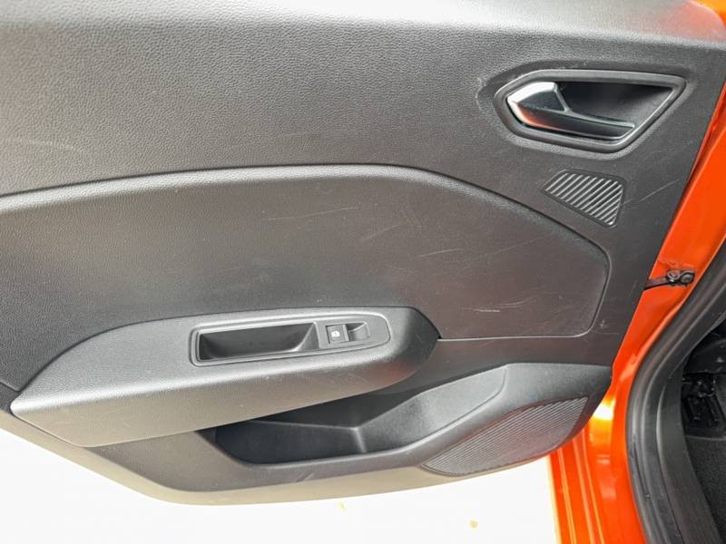 Renault Clio - Photo 14