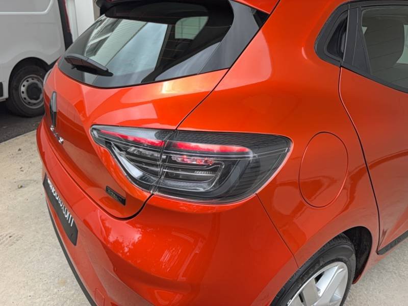 Renault Clio - Photo 36