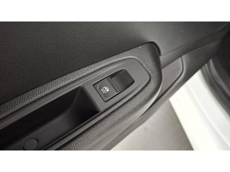 Renault Clio - Photo 32