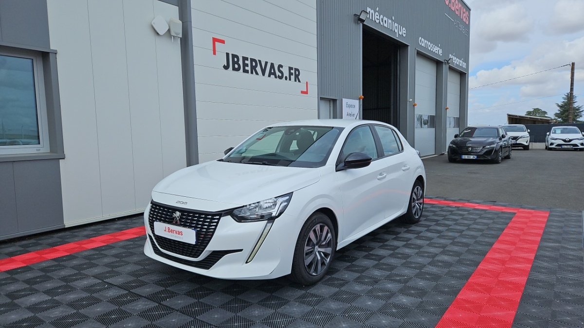Peugeot 208 - Photo 1