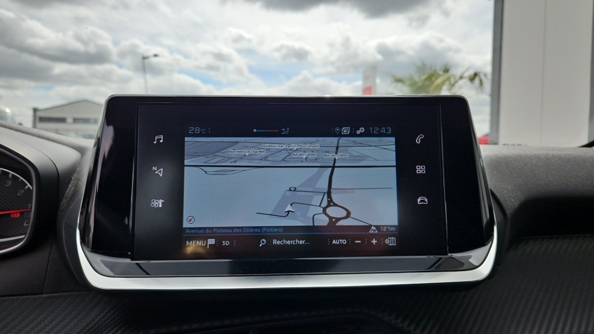 Peugeot 208 - Photo 16