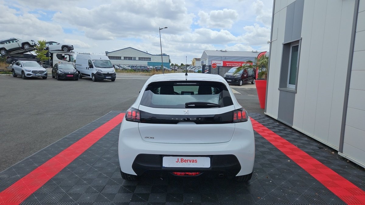 Peugeot 208 - Photo 4