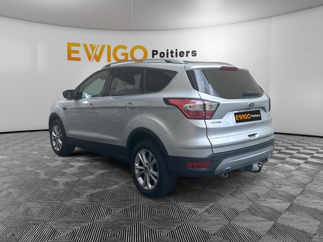 Ford Kuga - Photo 4