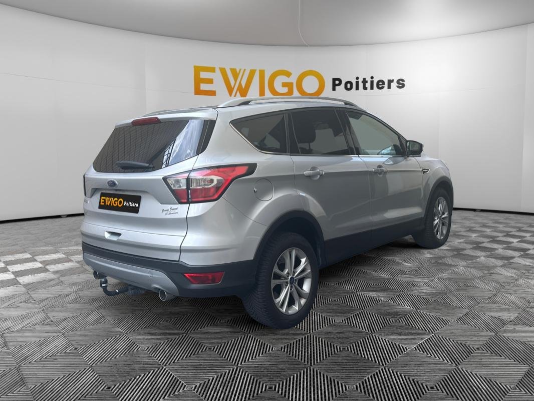 Ford Kuga - Photo 6
