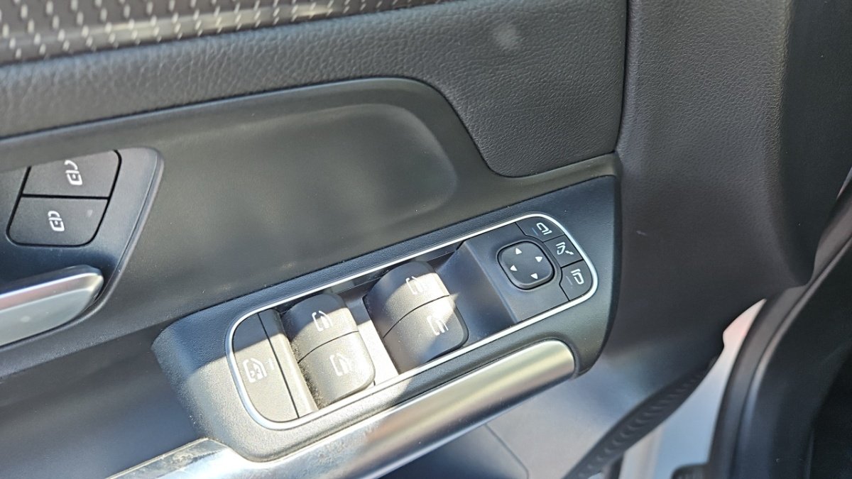 Mercedes Gla - Photo 26