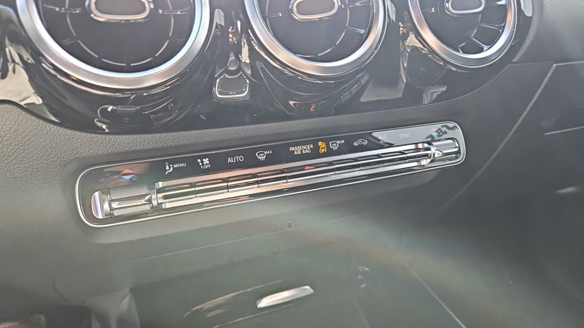 Mercedes Gla - Photo 29