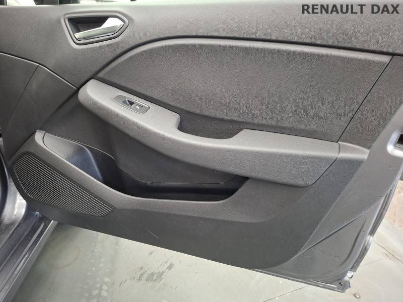Renault Clio - Photo 22