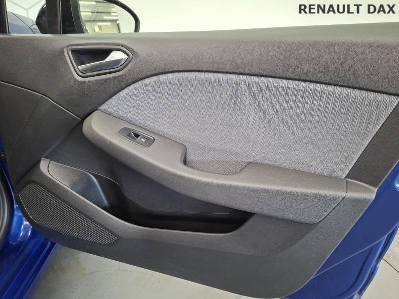 Renault Clio - Photo 21