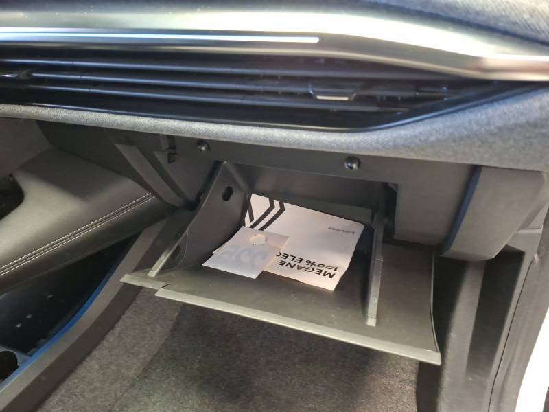 Renault Mégane - Photo 15