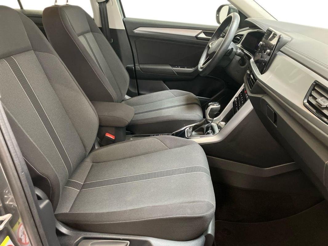 Volkswagen T-Roc - Photo 13