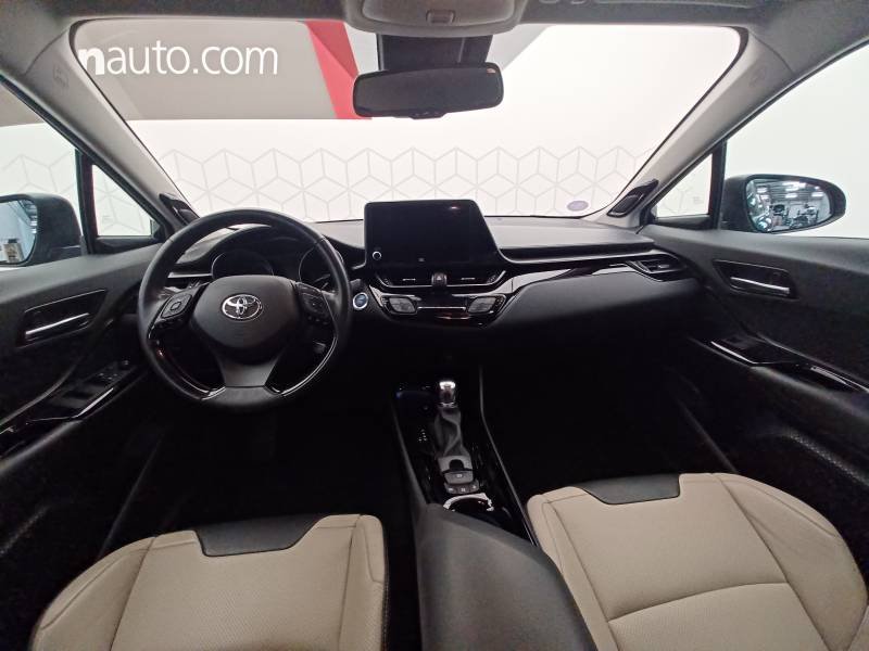 Toyota C-HR - Photo 12