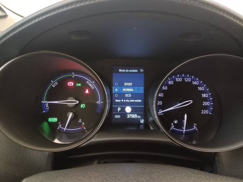 Toyota C-HR - Photo 24