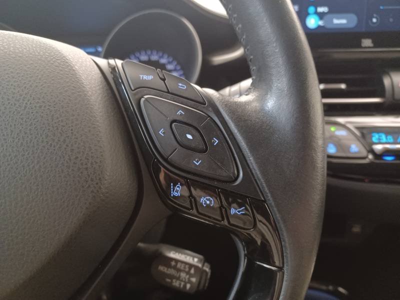Toyota C-HR - Photo 25