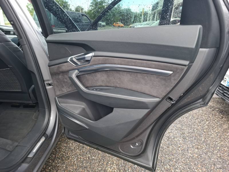 Audi e-tron - Photo 17