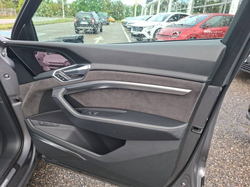 Audi e-tron - Photo 18